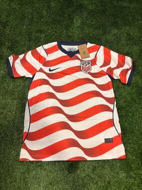 Nike USA Red & White Wavy Soccer Jersey